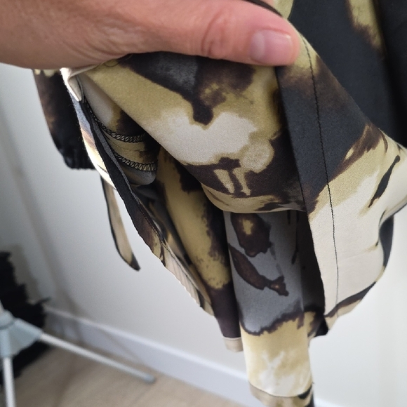 Birds‑of‑North‑America — Black & Cream Print Long‑Sleeve Mini Shirt‑Dress — Size - Picture 5 of 11